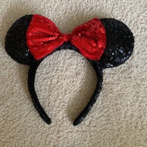 Disney Sequin Minnie Mouse Ears Headband